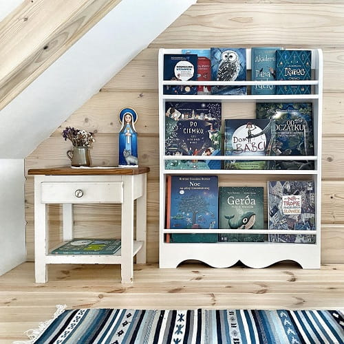 Półka biblioteczka stojąca z rustykalnym dekorem 4
