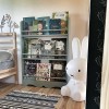 Półka biblioteczka stojąca z rustykalnym dekorem 5