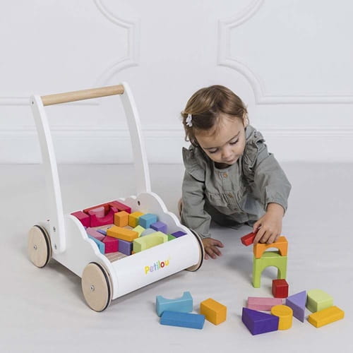 Pchacz z klockami Rainbow Cloud Le Toy Van 1