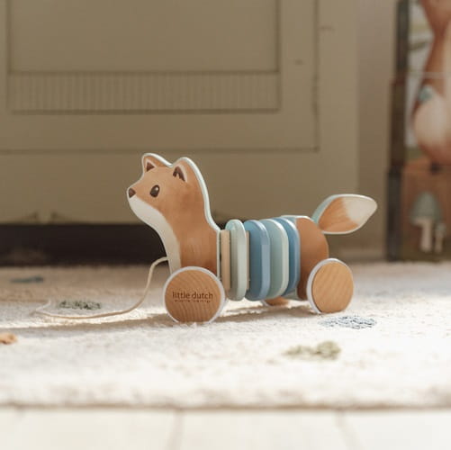 Drewniany lisek do ciągnięcia Forest Friends Little Dutch