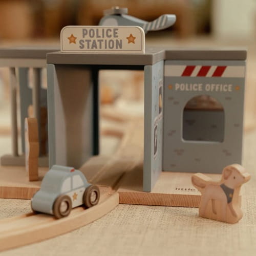 Posterunek policji Little Dutch  7