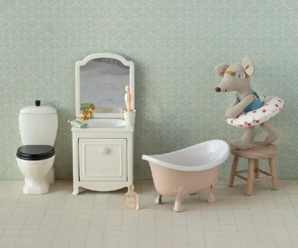 Maileg Wanna bathtub metalowa różowa mała dla myszek 4