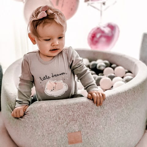 Suchy basen Velvet z piłeczkami (200 szt) jasnoszary MeowBaby 1